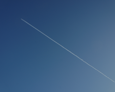 The Non-CO2 Climate Co-Benefit of SAF and Other Fuels with Low Aromatic and Sulfur Content